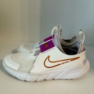 Nike Flex Runner 2 Low White Violet Frost Girls Sneaker DJ6040-101 - Size 1.5Y